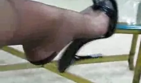 Đôi tại bữa tiệc của tôi, cô gái tai phim sec nhat phần 1