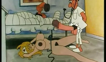 Hai cô gái trẻ tai phim sex nhật bản được cung cấp một chàng trai để làm tình với họ trong một cuộc truy hoan