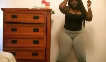 Kem mẹ bão mùa hè tai sex nhat ban