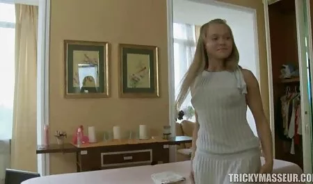 Tinh KHIẾT điều tai phim xec nhat ban cấm KỴ tức Giận Mẹ làm cho một thiếu nữ phục vụ bữa ăn trưa khỏa thân