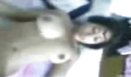 Bản tai phim xet nhat ban + cum đổ trên bàn - YummyCouple