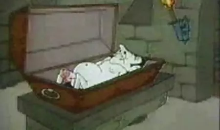 Đôi thổi phim hen tai nhat ban kèn