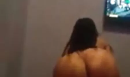 Thật tai phim xec nhat ban Sai? - Adrianna Nicole