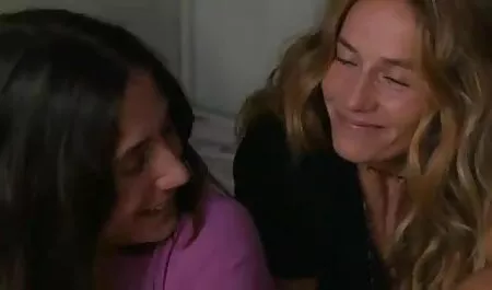 tóc vàng, có máy cô tai sex nhật bản gái