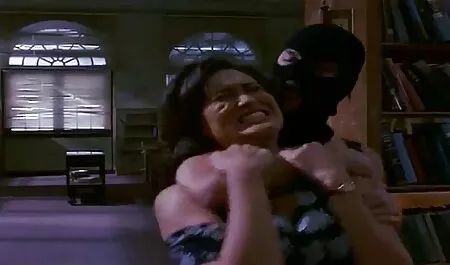 Bùn tai phim sex nhat ban ve may nước và đồ lót