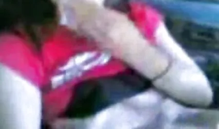 Chồng yêu cầu một phụ nữ trưởng thành để cho anh thổi tai phim sex nhat ban hay kèn trước máy quay